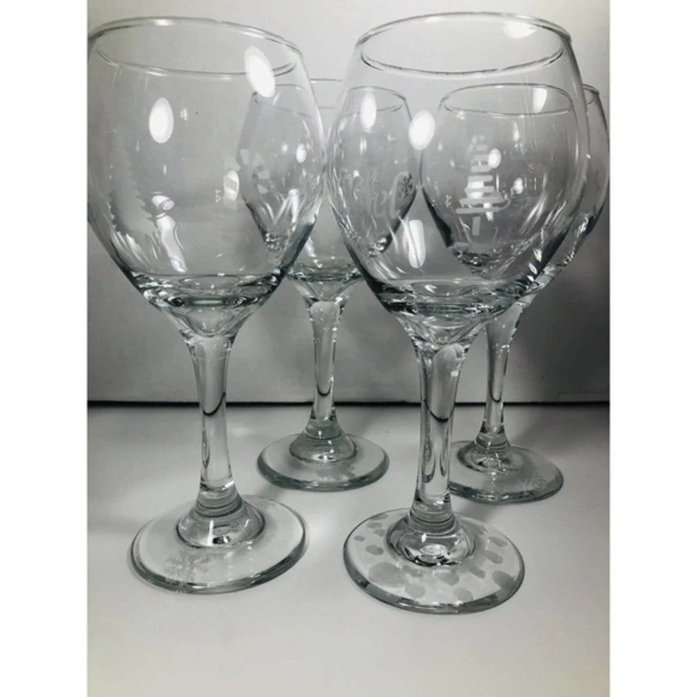 Christmas Wine Glasses With Various Christmas Scenes In White Frosted De…